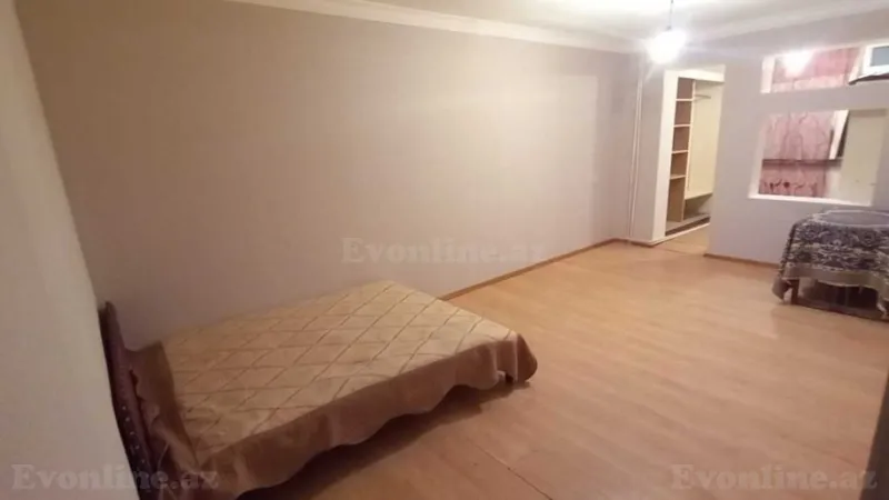 Bakı, Nizami r., Xalqlar Dostluğu m.da 1 otaqlı mənzil kirayə verilir