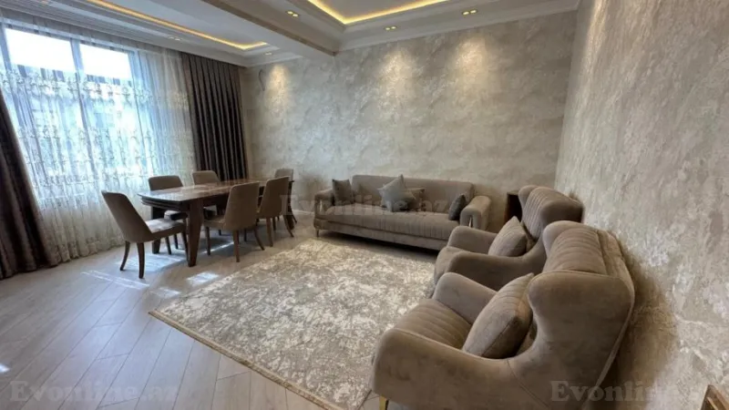 Satılır 3 otaqlı Mənzil Yeni tikili 100 m² Azadlıq prospekti m.