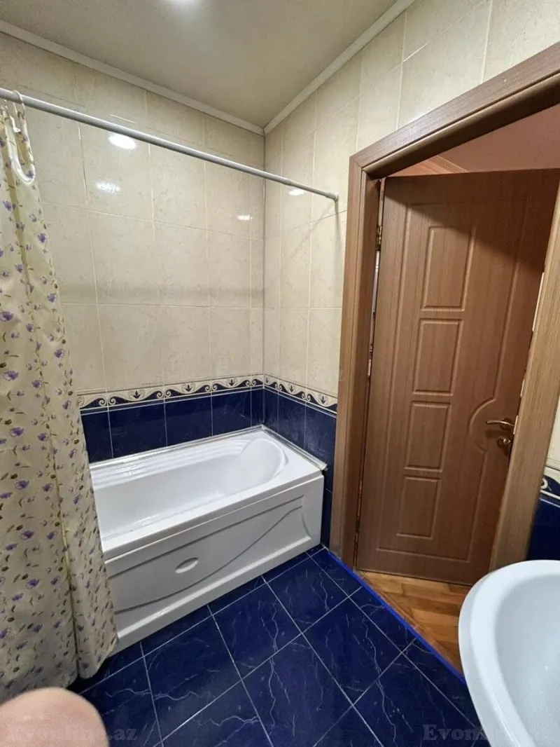 Kirayə verilir 3 otaqlı Mənzil Yeni tikili 80 m² Qara Qarayev m. - şəkil 18