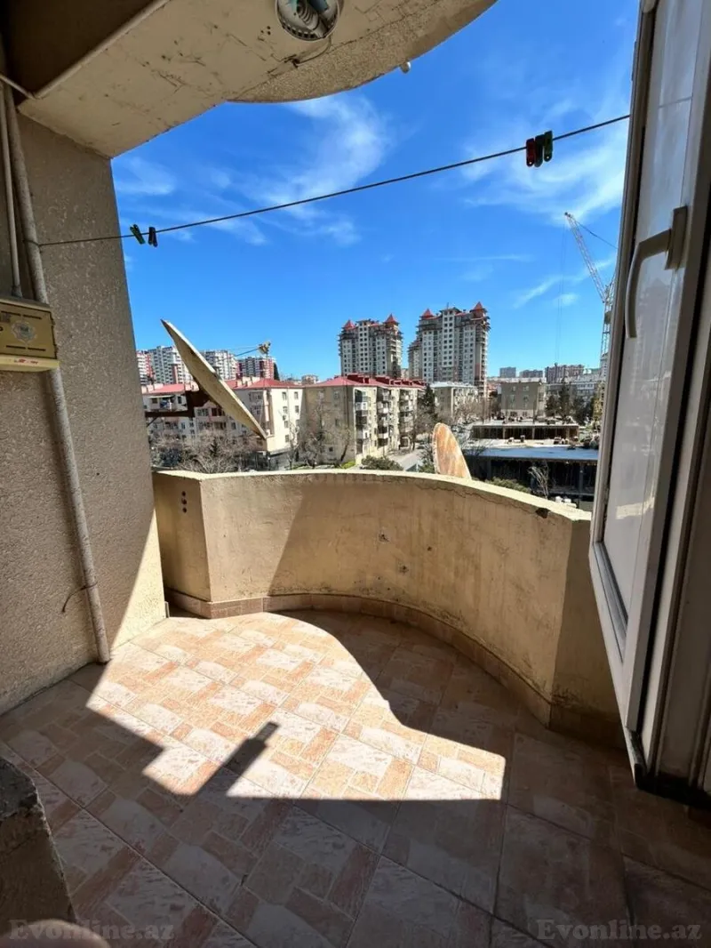 Kirayə verilir 3 otaqlı Mənzil Yeni tikili 80 m² Qara Qarayev m. - şəkil 24