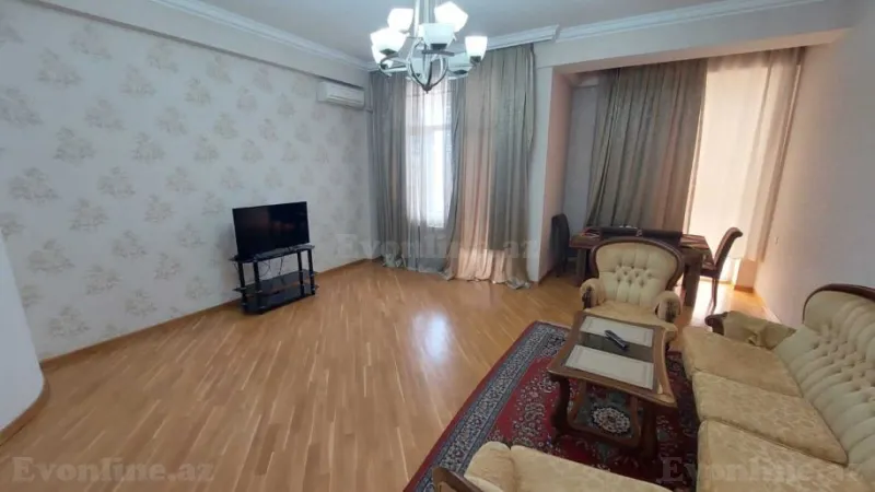 Kirayə verilir 3 otaqlı Mənzil Yeni tikili 120 m² İnşaatçılar m. - şəkil 6