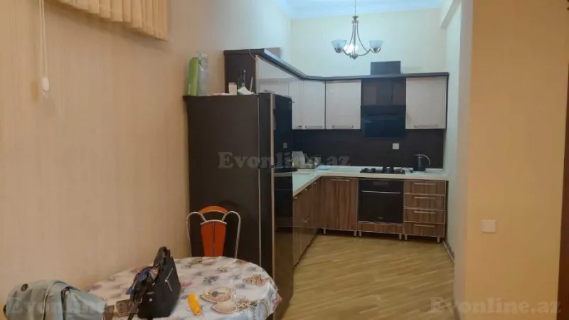 Kirayə verilir 3 otaqlı Mənzil Yeni tikili 120 m² İnşaatçılar m. - şəkil 9