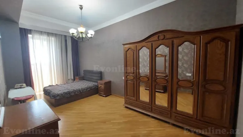 Kirayə verilir 3 otaqlı Mənzil Yeni tikili 120 m² İnşaatçılar m. - şəkil 13