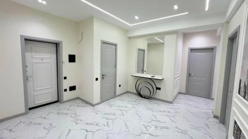 Satılır 4 otaqlı Mənzil Yeni tikili 193 m² Nəsimi r. - şəkil 17