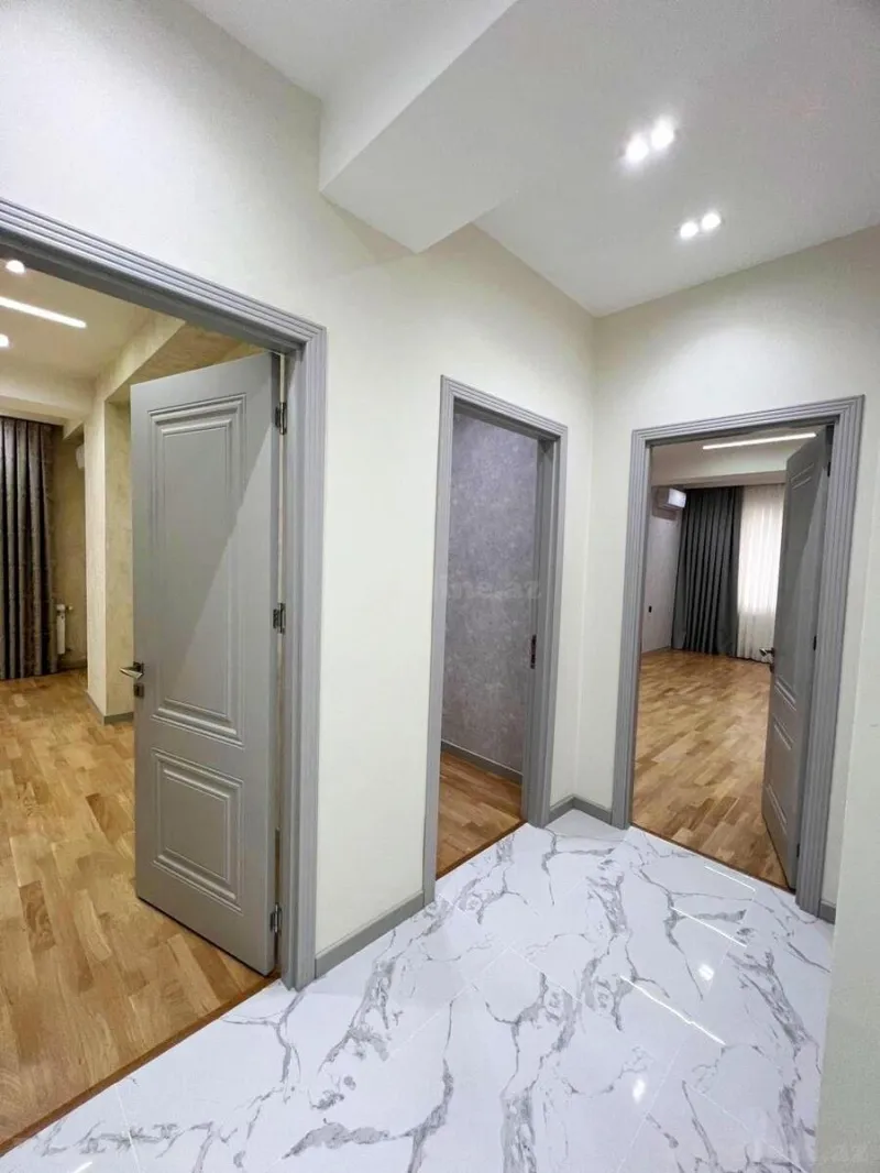 Satılır 4 otaqlı Mənzil Yeni tikili 193 m² Nəsimi r. - şəkil 19