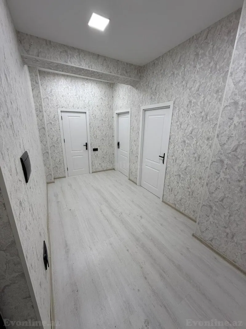 Satılır 2 otaqlı Mənzil Yeni tikili 70 m² Neftçilər m. - şəkil 11