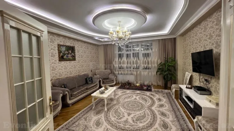 Satılır 3 otaqlı Mənzil Yeni tikili 135 m² 8-ci kilometr
