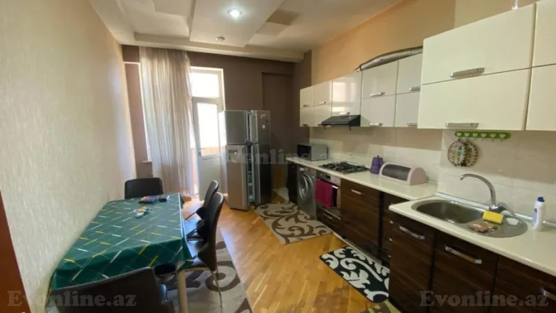 Kirayə verilir 4 otaqlı Mənzil Yeni tikili 150 m² Nizami m. - şəkil 16