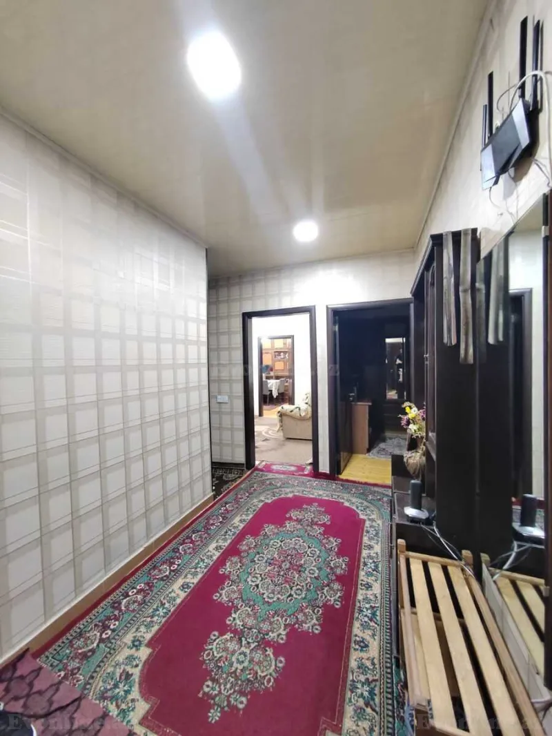 Satılır 5 otaqlı Mənzil Köhnə tikili 110 m² Suraxanı r. - şəkil 12