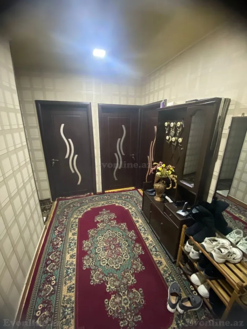 Satılır 5 otaqlı Mənzil Köhnə tikili 110 m² Suraxanı r. - şəkil 14