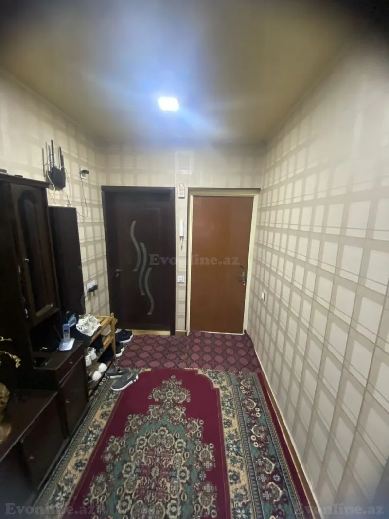 Satılır 5 otaqlı Mənzil Köhnə tikili 110 m² Suraxanı r. - şəkil 25