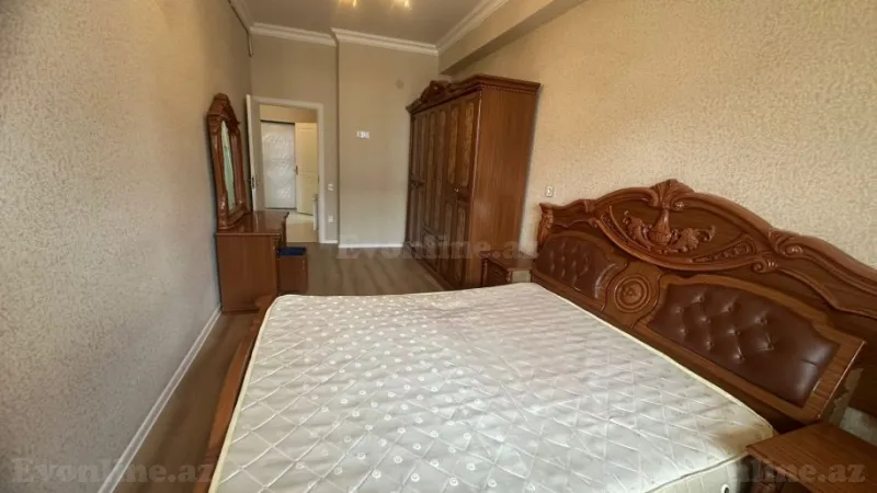 Bakı, Abşeron r., Sarayda 2 otaqlı mənzil kirayə verilir