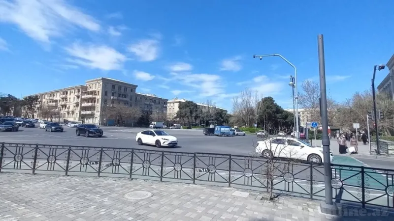 Satılır 2 otaqlı Mənzil Köhnə tikili 60 m² Yasamal r. - şəkil 3