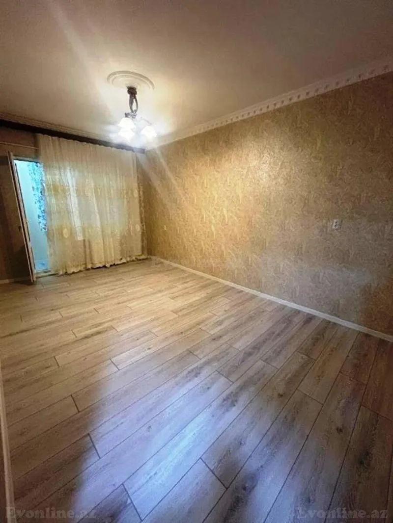 Satılır 3 otaqlı Mənzil Köhnə tikili 80 m² Əhmədli