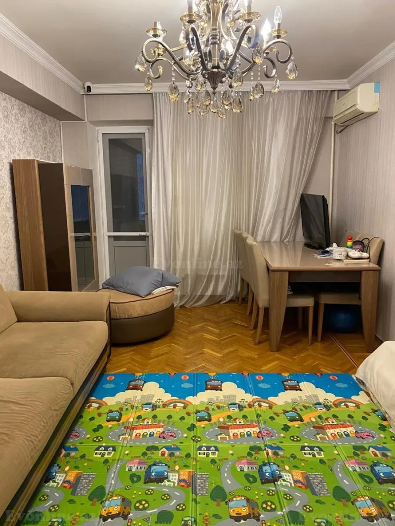 Satılır 3 otaqlı Mənzil Köhnə tikili 80 m² Səbail r. - şəkil 4