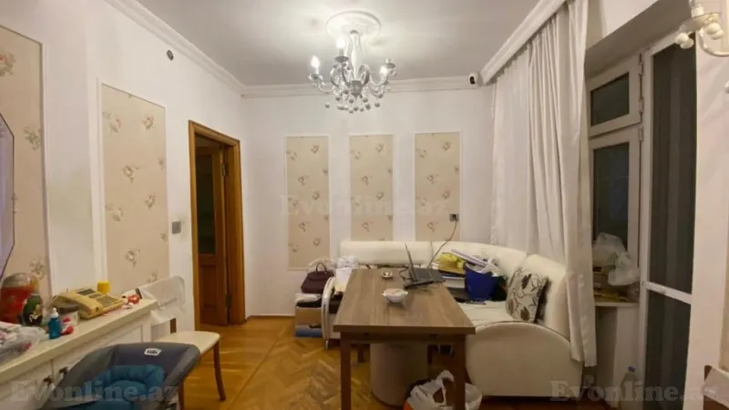 Satılır 3 otaqlı Mənzil Köhnə tikili 80 m² Səbail r. - şəkil 6