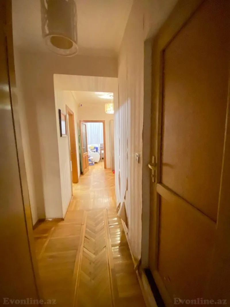 Satılır 3 otaqlı Mənzil Köhnə tikili 80 m² Səbail r. - şəkil 20