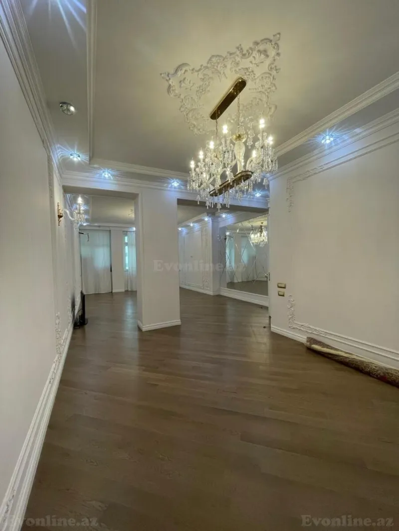 Satılır 3 otaqlı Mənzil Yeni tikili 181 m² Nərimanov r. - şəkil 7