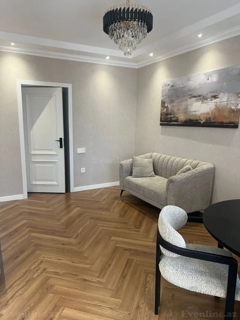 Satılır 3 otaqlı Mənzil Köhnə tikili 75 m² Elmlər Akademiyası m. - şəkil 2