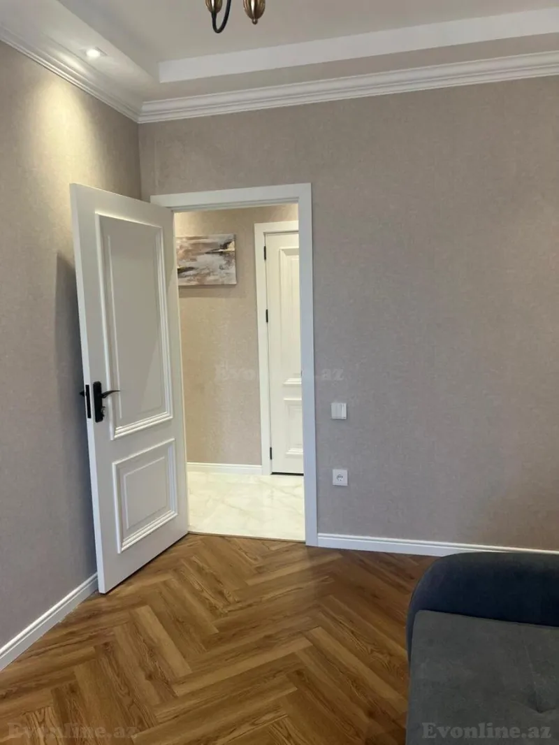 Satılır 3 otaqlı Mənzil Köhnə tikili 75 m² Elmlər Akademiyası m. - şəkil 8