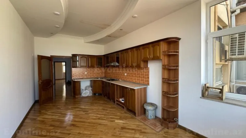 Satılır 6 otaqlı Mənzil Yeni tikili 240 m² Nəriman Nərimanov m. - şəkil 21