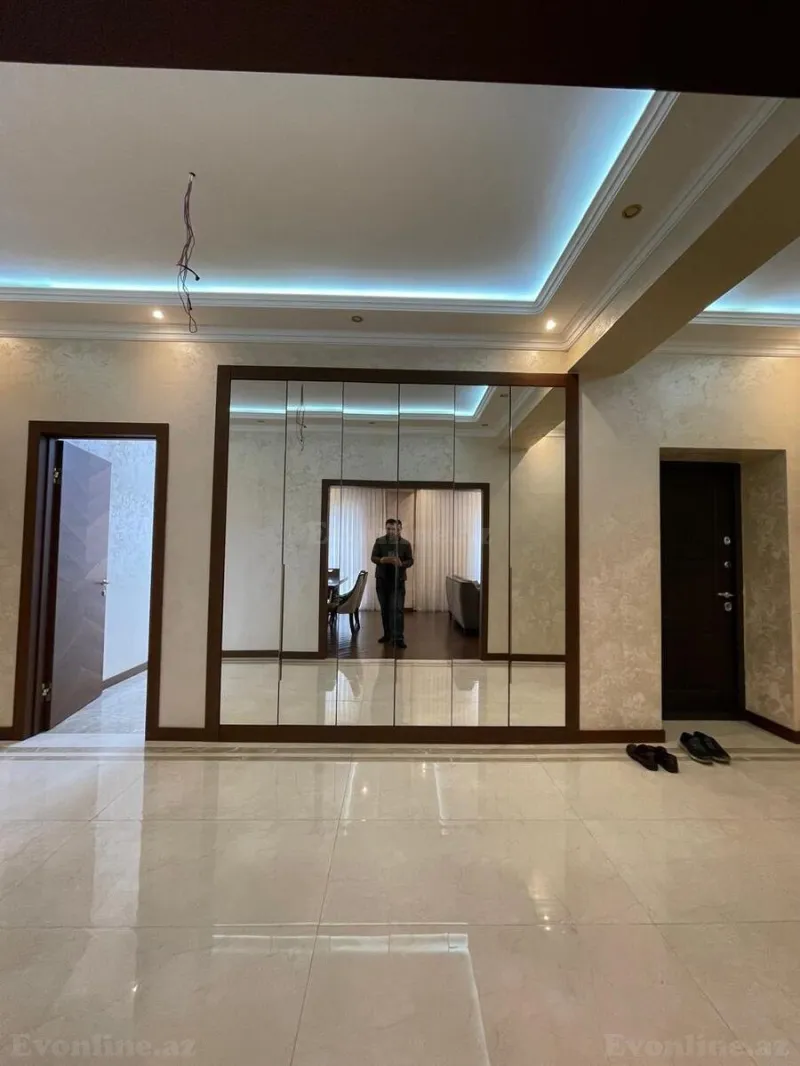 Satılır 3 otaqlı Mənzil Yeni tikili 155 m² Xətai r. - şəkil 22