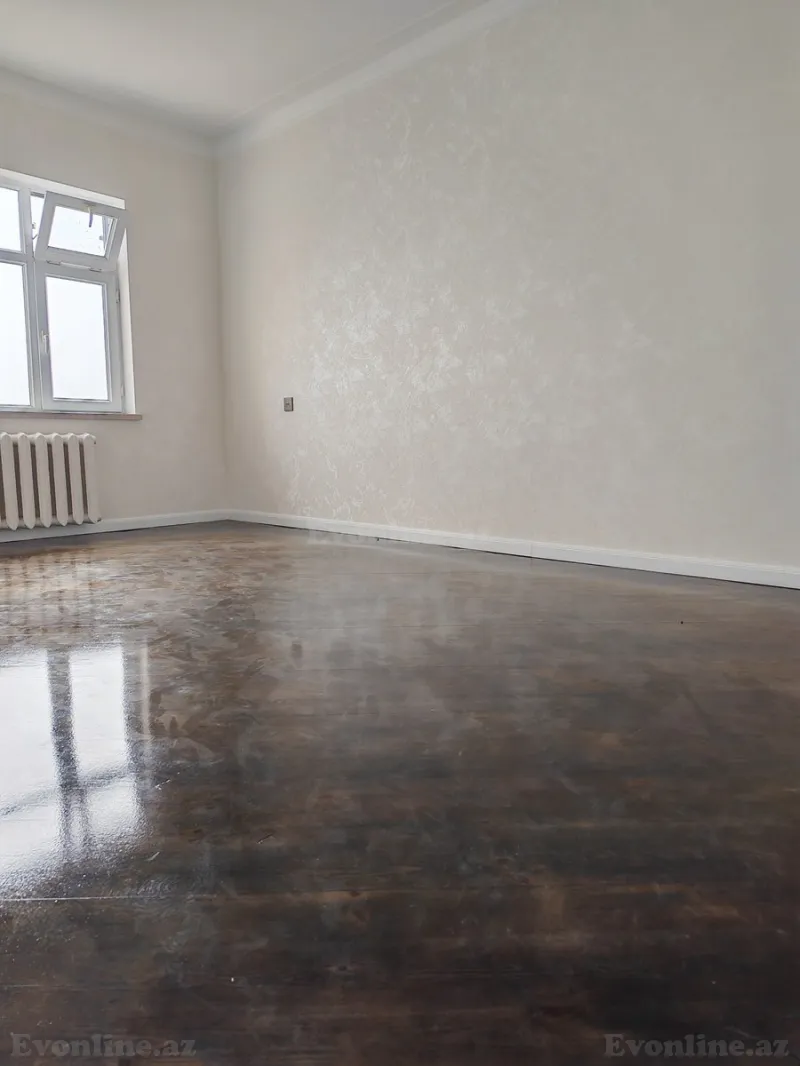Satılır 2 otaqlı Mənzil Köhnə tikili 60 m² Suraxanı r.