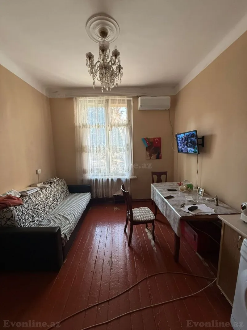 Satılır 2 otaqlı Mənzil Köhnə tikili 27.6 m² Yasamal