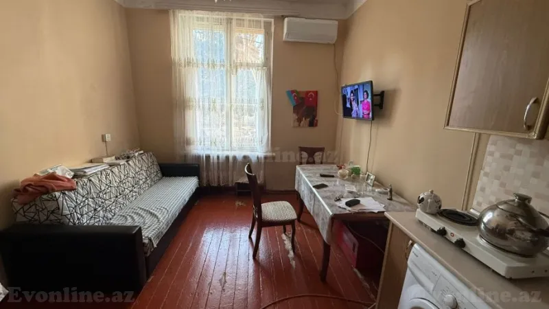 Satılır 2 otaqlı Mənzil Köhnə tikili 27.6 m² Yasamal - şəkil 2