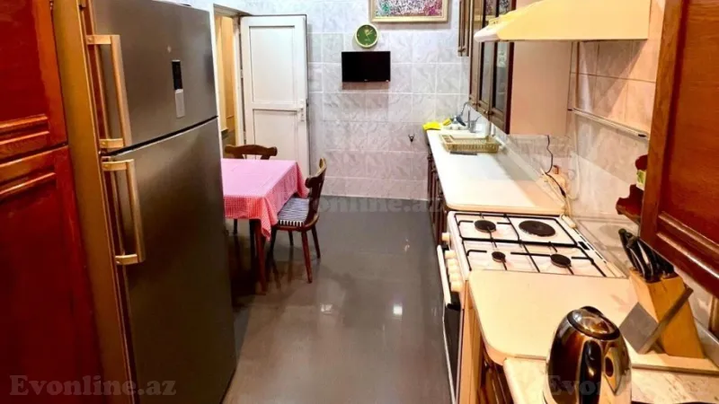 Satılır 5 otaqlı Mənzil Köhnə tikili 160 m² Nərimanov r. - şəkil 11