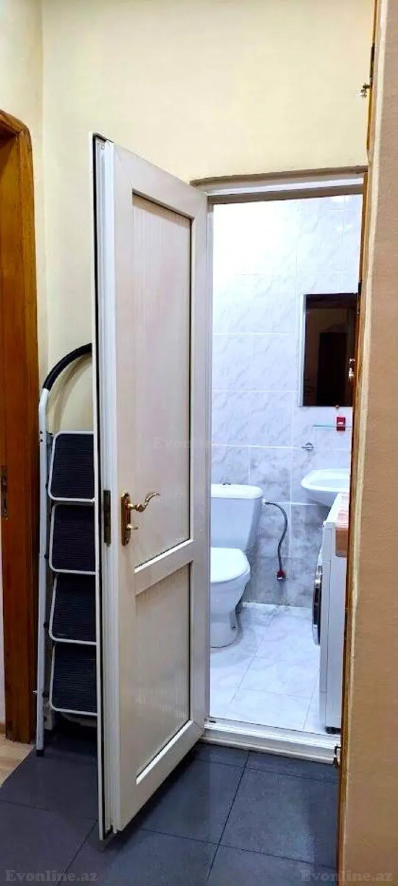 Satılır 5 otaqlı Mənzil Köhnə tikili 160 m² Nərimanov r. - şəkil 16