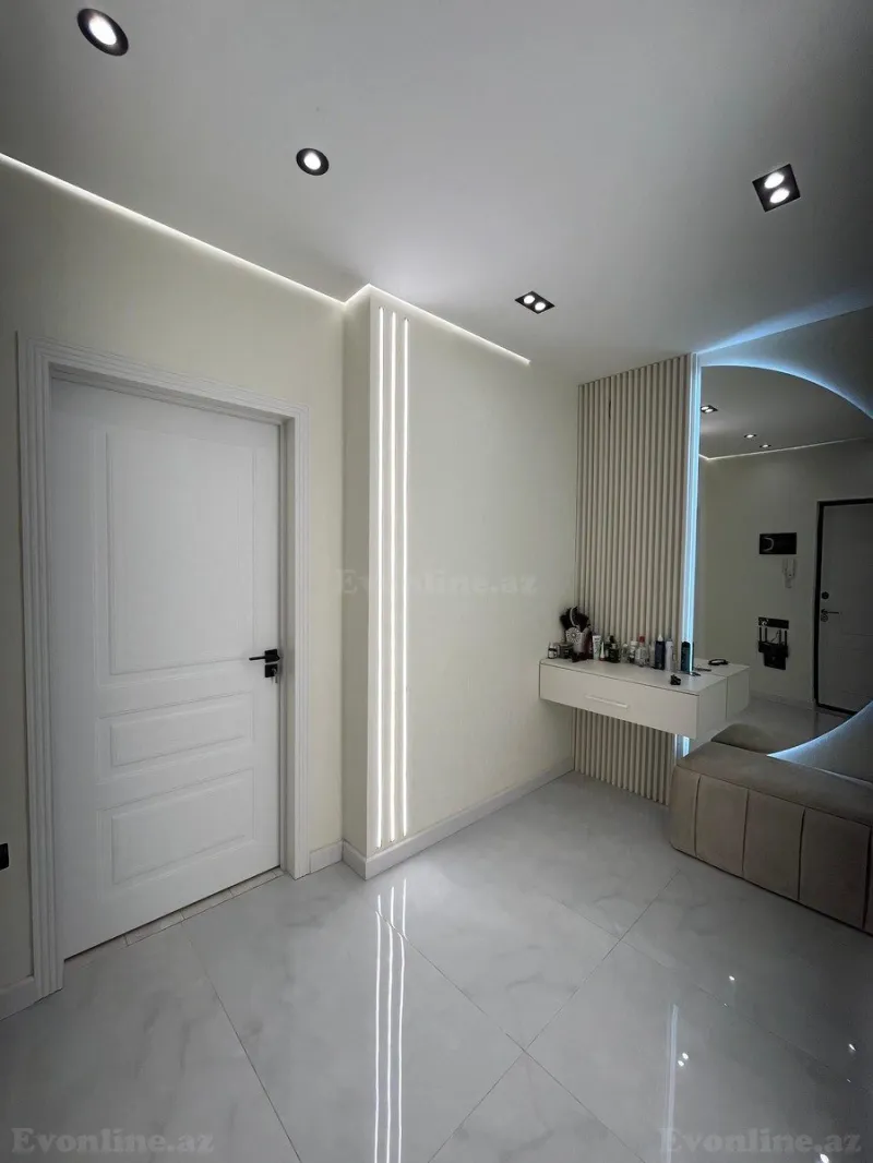 Satılır 2 otaqlı Mənzil Köhnə tikili 60 m² Əhmədli m. - şəkil 3