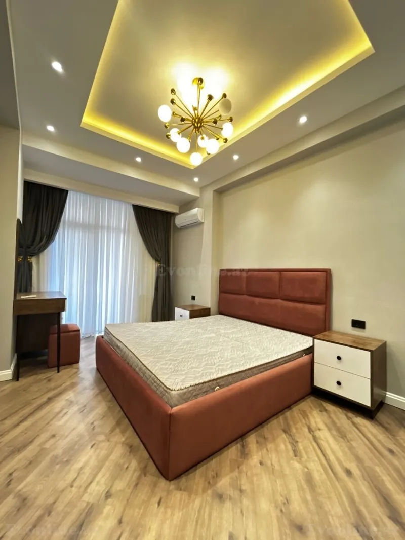 Kirayə verilir 2 otaqlı Mənzil Yeni tikili 85 m² Nizami m.