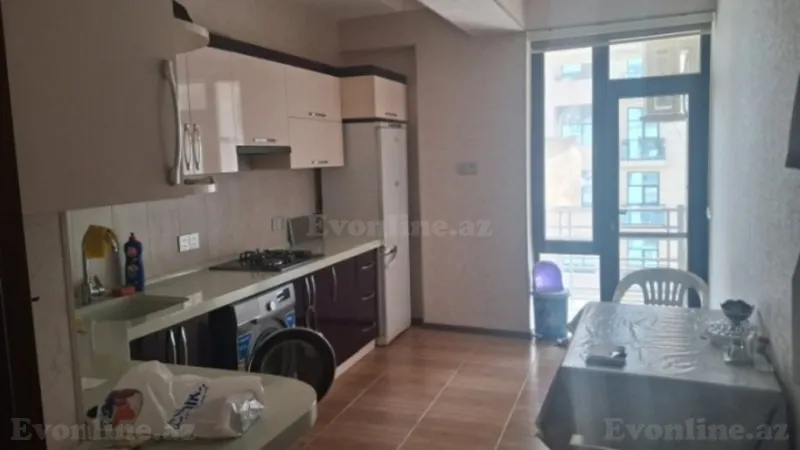 Satılır 2 otaqlı Mənzil Yeni tikili 90 m² 28 May m. - şəkil 4