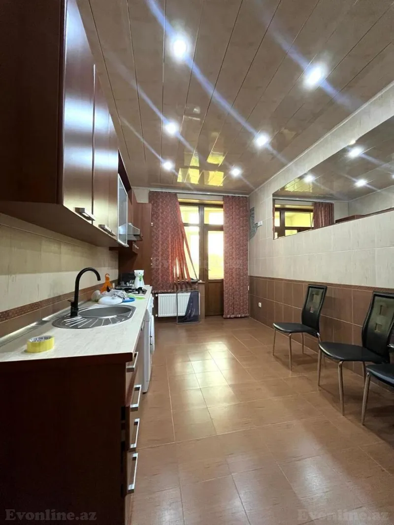 Satılır 2 otaqlı Mənzil Yeni tikili 80 m² 28 May m. - şəkil 3