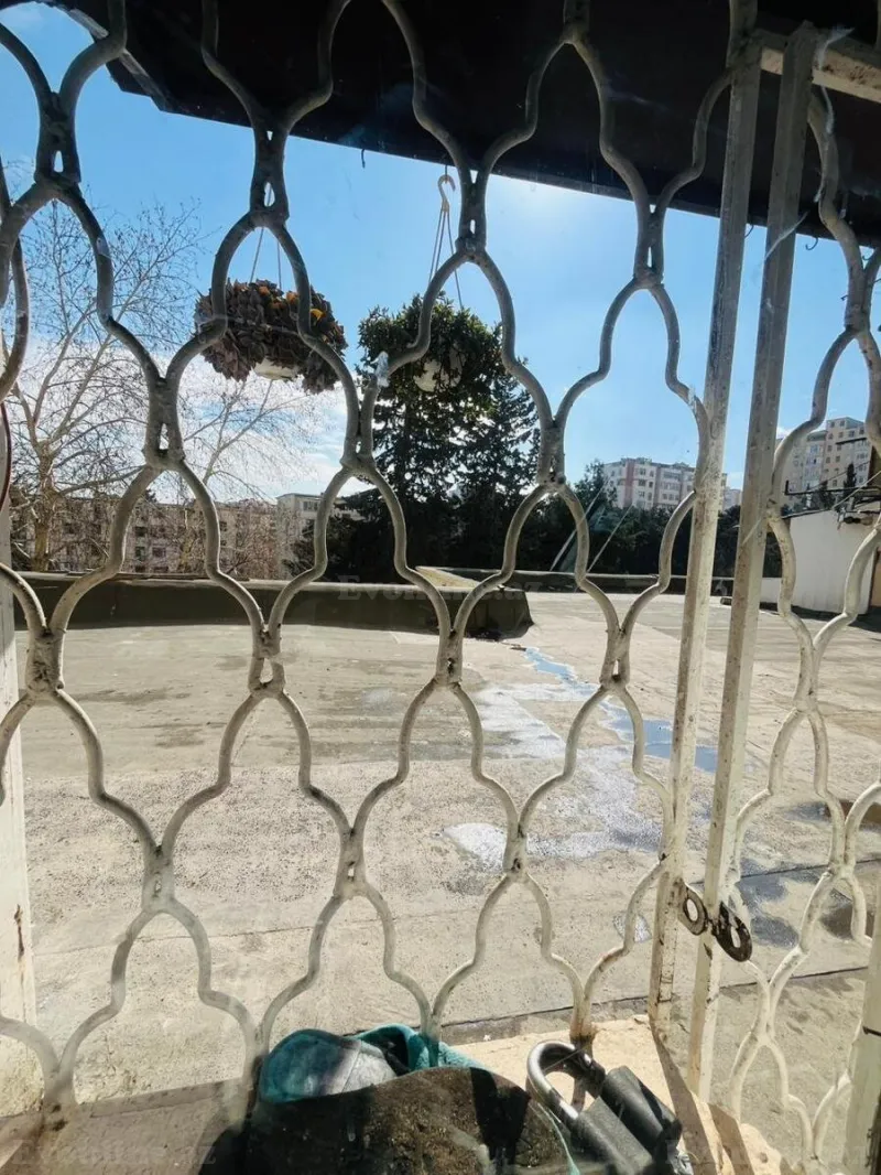 Satılır 4 otaqlı Mənzil Köhnə tikili 90 m² 9-cu mikrorayon - şəkil 4