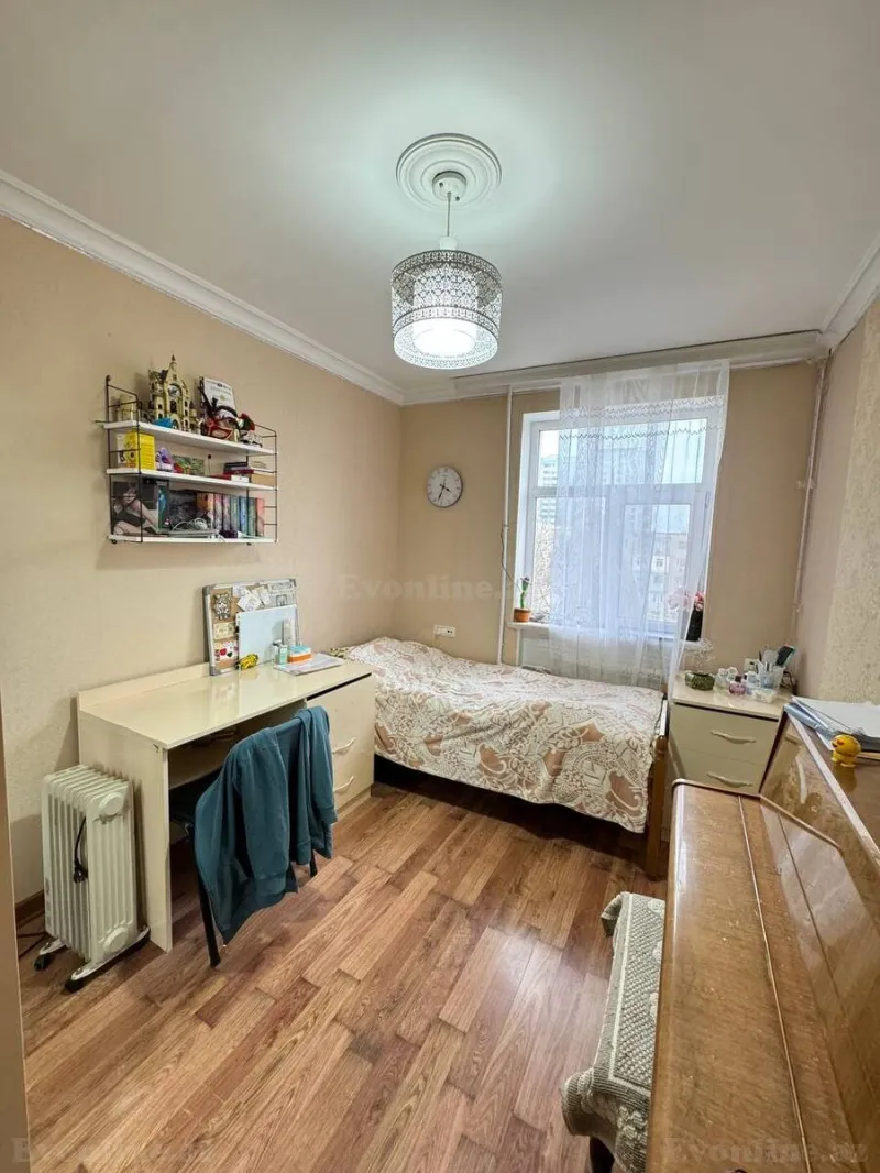 Satılır 5 otaqlı Mənzil Köhnə tikili 115 m² Badamdar - şəkil 4