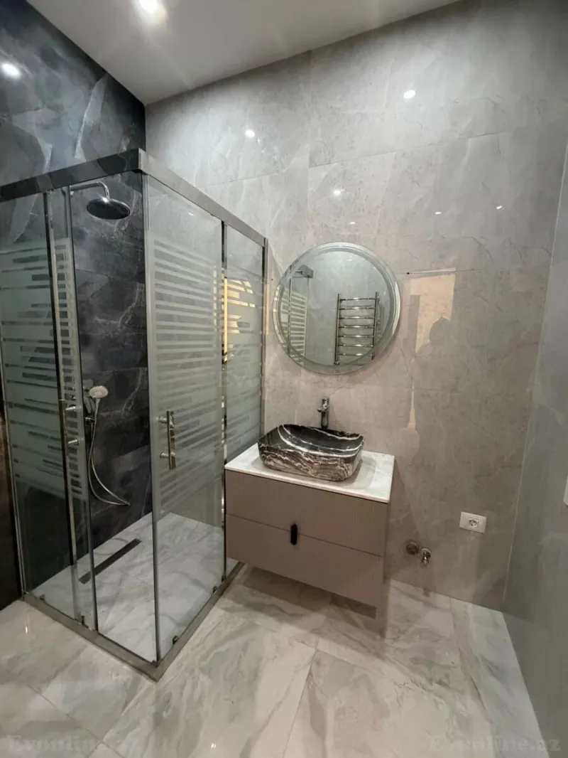 Kirayə verilir 2 otaqlı Mənzil Yeni tikili 67 m² Nəsimi r. - şəkil 3