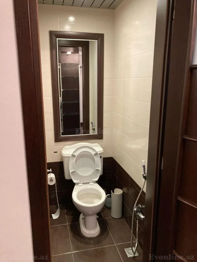 Satılır 3 otaqlı Mənzil Yeni tikili 122 m² 28 May m. - şəkil 15