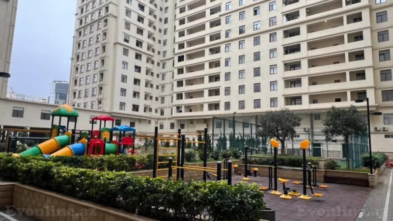 Satılır 4 otaqlı Mənzil Yeni tikili 215 m² Gənclik m. - şəkil 8