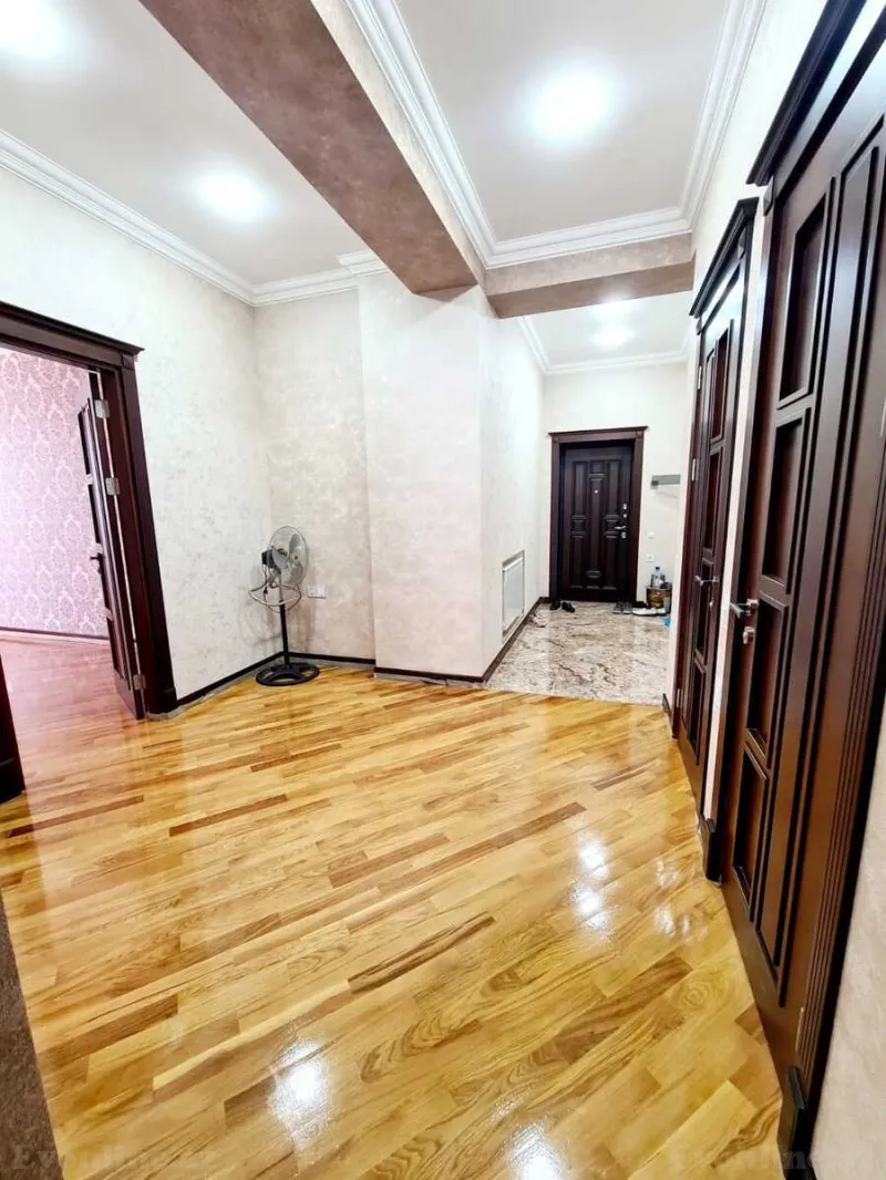 Satılır 2 otaqlı Mənzil Yeni tikili 128 m² Nəriman Nərimanov m. - şəkil 15