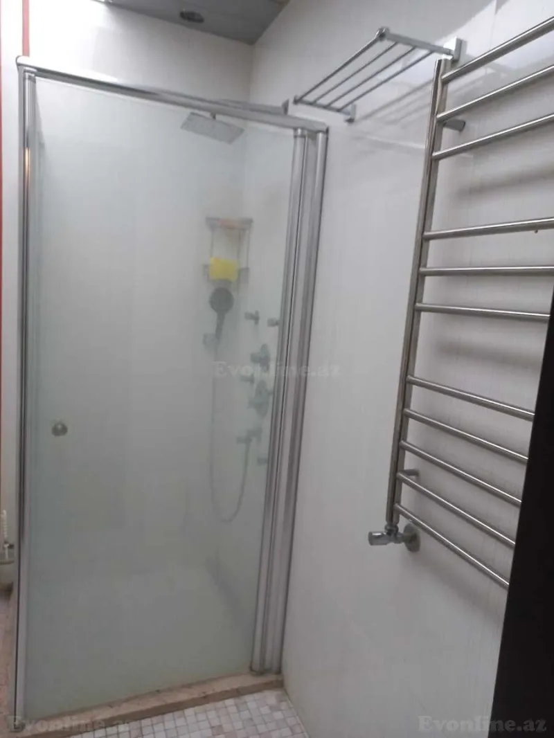 Kirayə verilir 3 otaqlı Mənzil Yeni tikili 170 m² Yasamal - şəkil 16