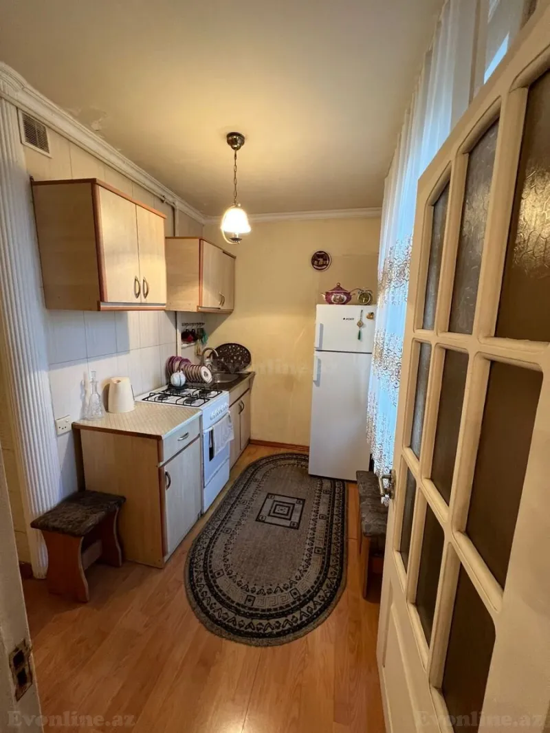 Satılır 2 otaqlı Mənzil Köhnə tikili 43 m² Nəsimi r. - şəkil 6