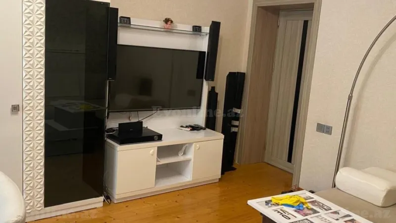 Satılır 3 otaqlı Mənzil Köhnə tikili 100 m² Səbail r. - şəkil 13