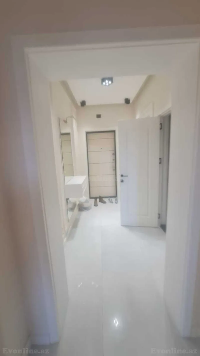 Kirayə verilir 2 otaqlı Mənzil Yeni tikili 80 m² 28 May m. - şəkil 4