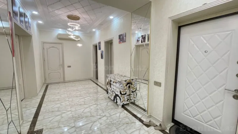 Satılır 3 otaqlı Mənzil Yeni tikili 140 m² Gənclik m. - şəkil 3