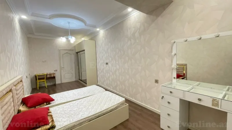 Satılır 3 otaqlı Mənzil Yeni tikili 140 m² Gənclik m. - şəkil 6