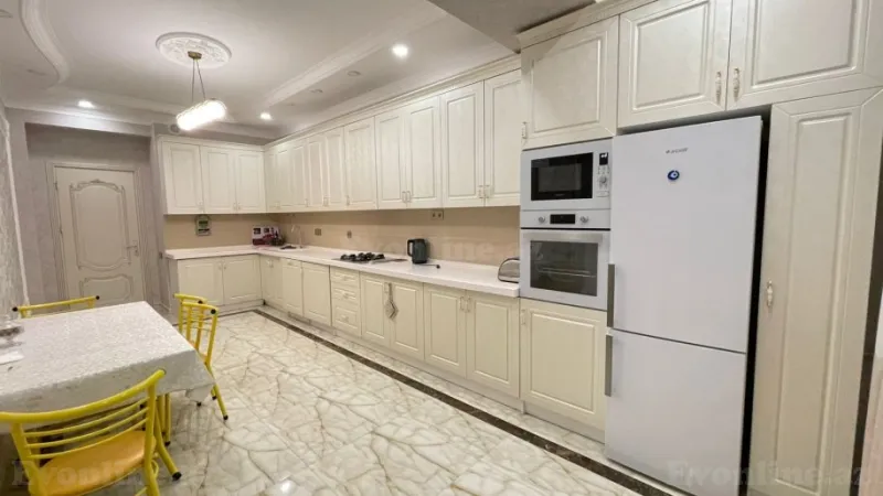 Satılır 3 otaqlı Mənzil Yeni tikili 140 m² Gənclik m. - şəkil 8