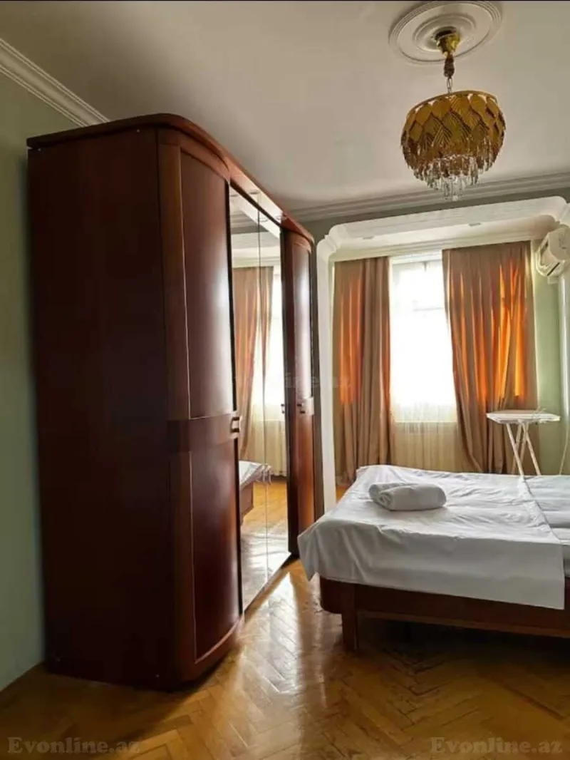 Kirayə verilir 3 otaqlı Mənzil Köhnə tikili 85 m² Nizami m. - şəkil 6