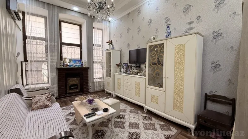 Satılır 2 otaqlı Mənzil Köhnə tikili 55 m² İçərişəhər m. - şəkil 4